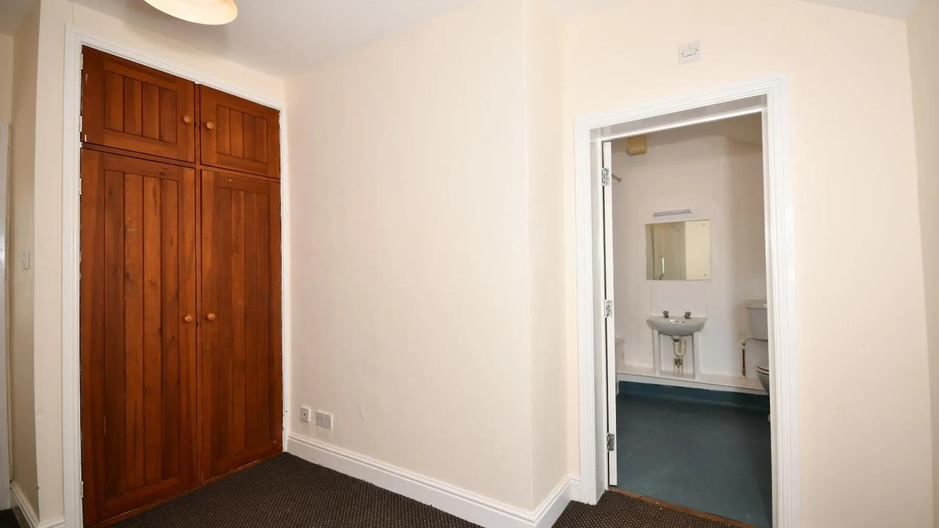 Plas Bellin Hall Mold Hotel