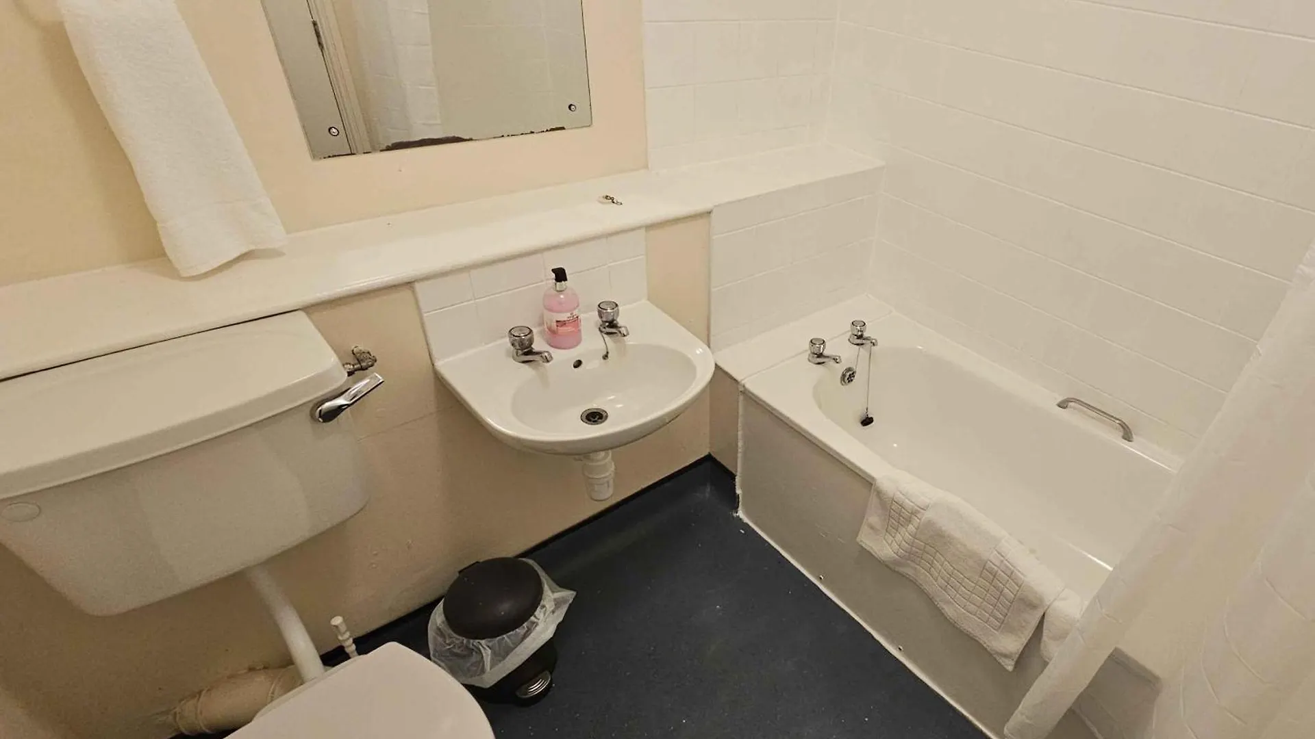 Hotel Plas Bellin Hall Mold