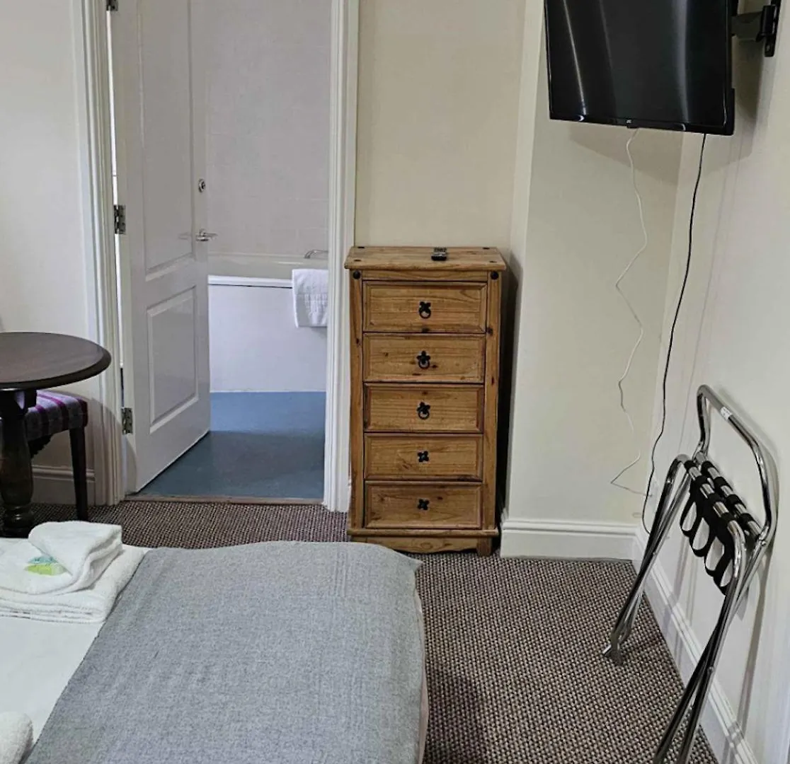 Plas Bellin Hall Mold